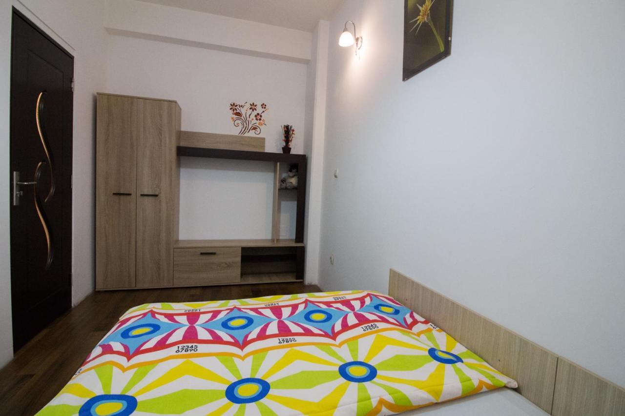 Intim Studio Flat Arad Zewnętrze zdjęcie